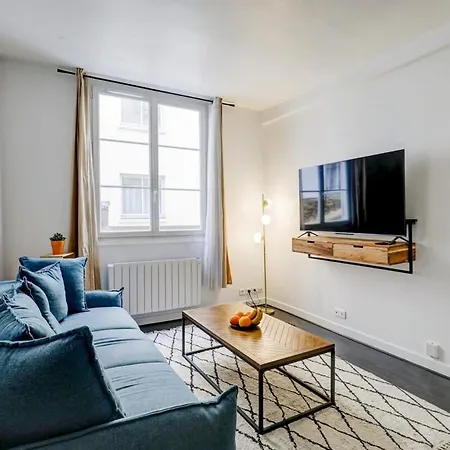 Arc De Triomphe - Cityapartmentstay * Paris